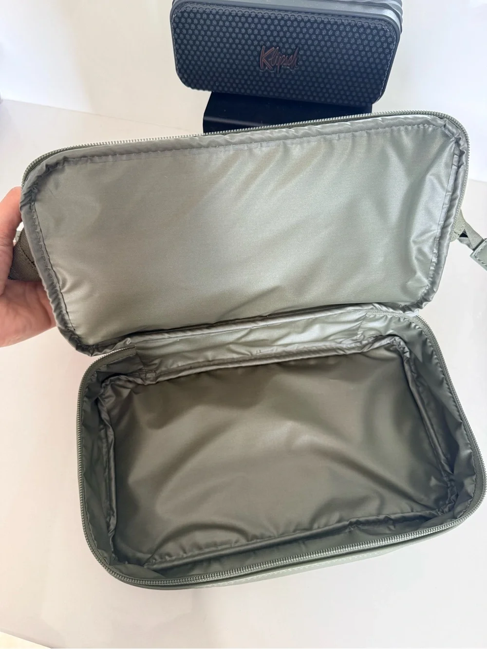 BEIS THE DOPP KIT Olive Green Travel Organizer Pouch